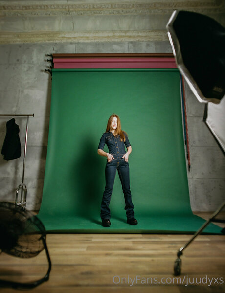 Juudyxss アダルトモデル 写真