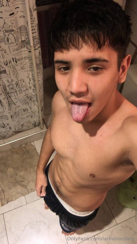 Latinblondarg 素敵なポルノスター 画像