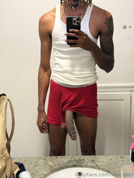 ランジェリーファックオンリーファンズ ホットヌード 写真