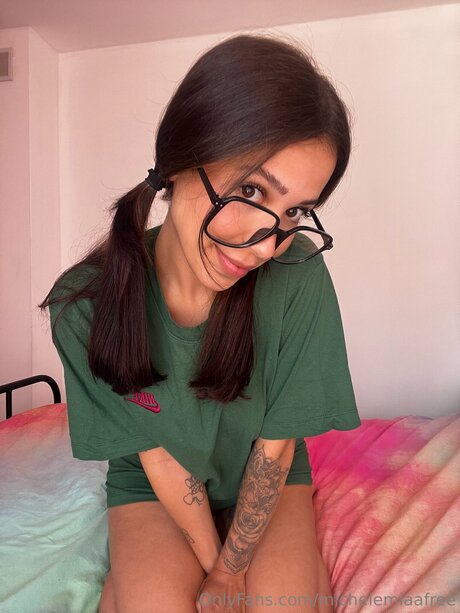 Itssmiiaahfree 独占女優 ギャラリー