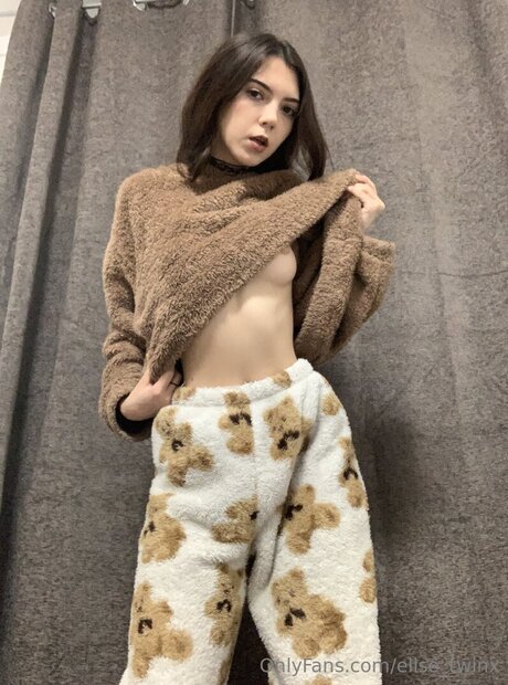 Elise Twinx ポルノスター トップ ギャラリー