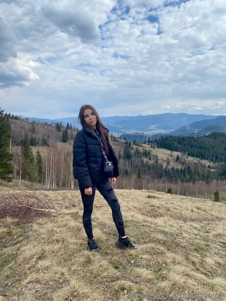 Abbyvibe 無料女優 写真