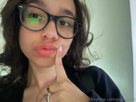 Gigymnast ポルノスター 美しい 写真