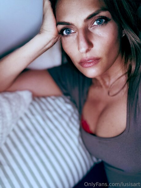 Lusisart スター 裸 画像