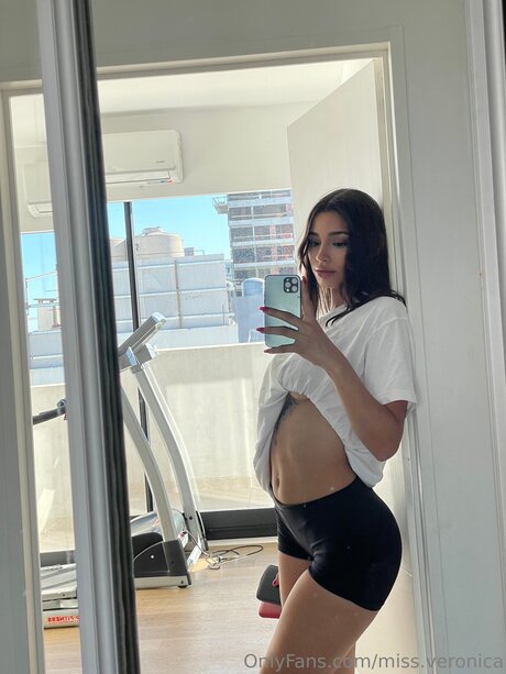 Miss Veronica アダルトモデル ギャラリー