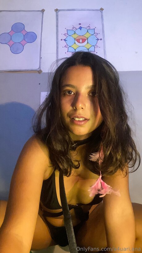 A4uari Ana ポルノスター 写真