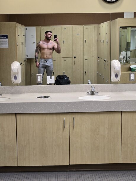 ティーンレズビアンオンリーファンズ ポルノ 写真