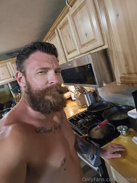 アナルオーガズム オンリーファンズ えろ 画像