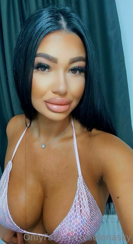 Selenasky 最高のスター アーカイブ