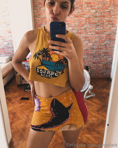 Amyclark 高品質のスター ギャラリー