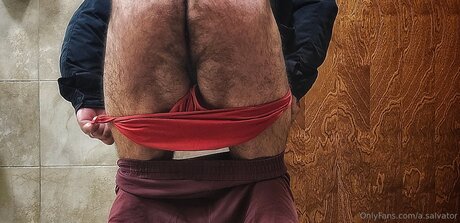 A Salvator エロティックなポルノスター 画像