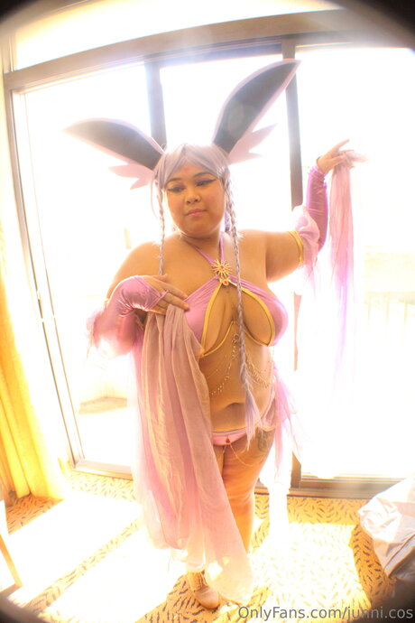 J Junni I ポルノモデル 写真