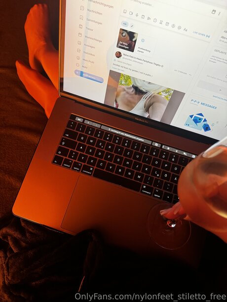 Nylonfeet Stiletto Free ポルノスター 写真