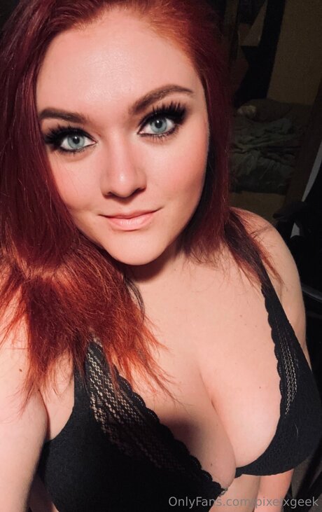 Pixelxgeek ヌード女優 アーカイブ