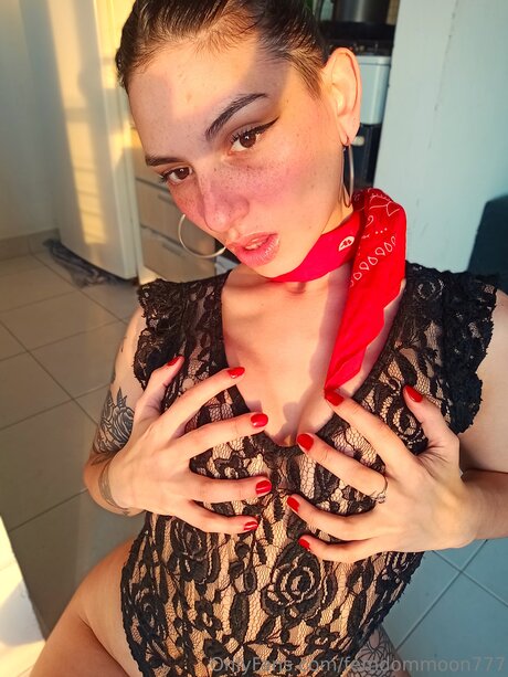 パイズリ オンリーファンズ アダルト無料 ギャラリー