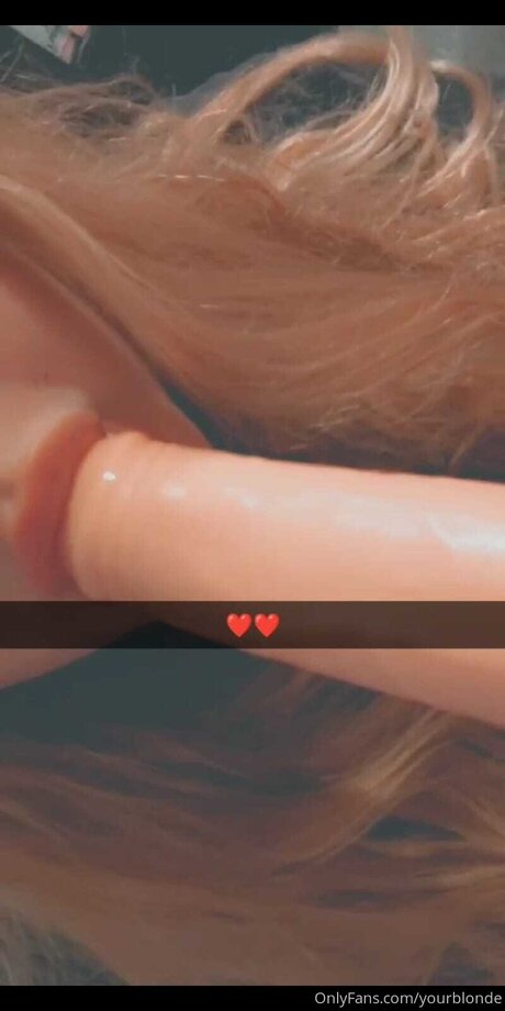 Yourblonde スター xxx 画像