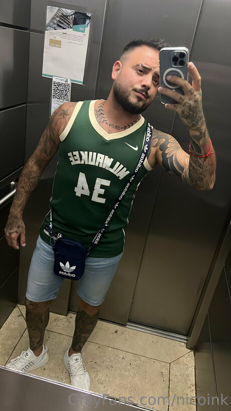 Tガールオンリーファン 無料アダルト 写真