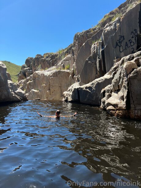 Nicoink セックスポルノスター 画像