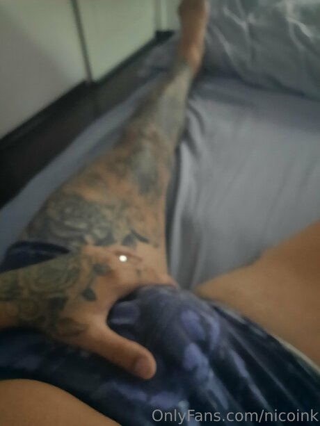 スペードのクイーン オンリーファンズ ホットセックス 写真