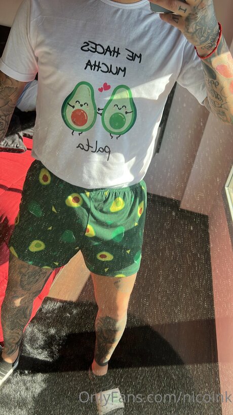 かわいいアナルオンリーファンズ 無料裸 写真