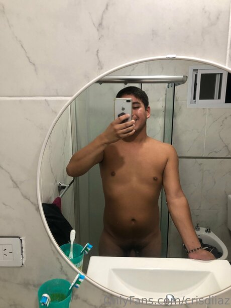 Crisdiiaz 裸のポルノスター 写真