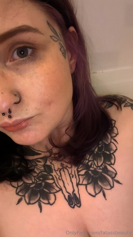 Fatassbeauty ポルノスター アダルト 画像