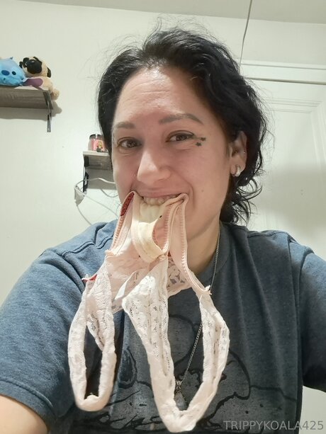 アラブの女の子オンリーファンズ 美しいポルノ 写真