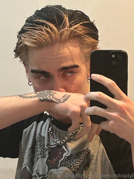 フィットオンリーファン 無料ヌード 画像