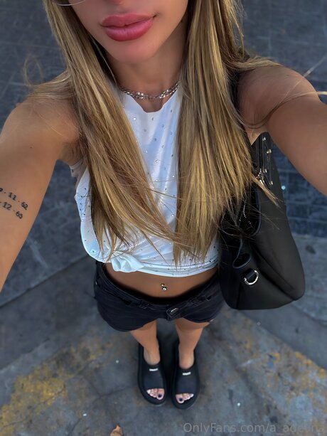 A Adelina 素敵なスター 写真