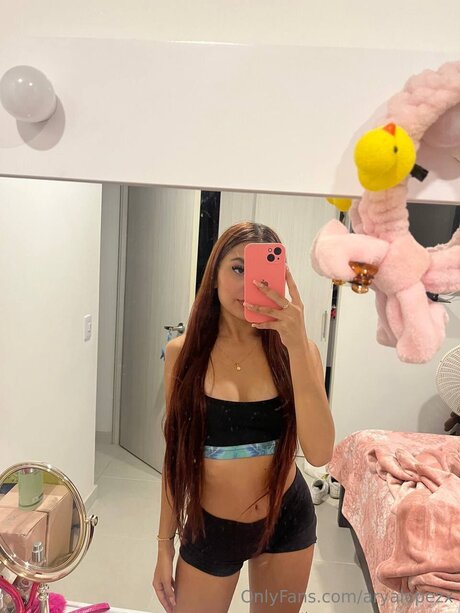 Aryalopezx 最高のスター 画像