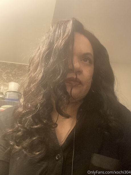 ベビーシッターオンリーファンズ アートヌード 画像