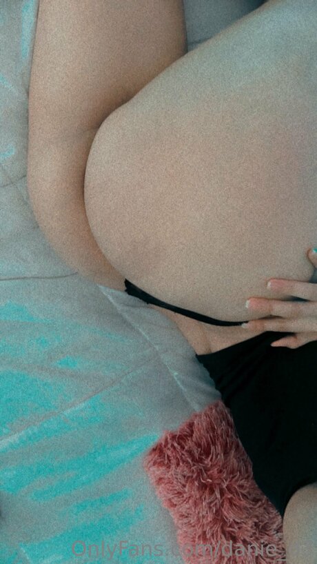 チェコのティーンズオンリーファンズ ヌード 写真