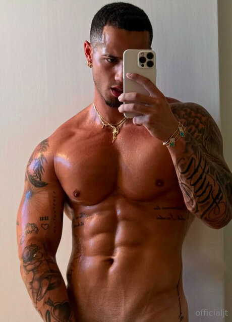 Officialjt 美しいスター 写真