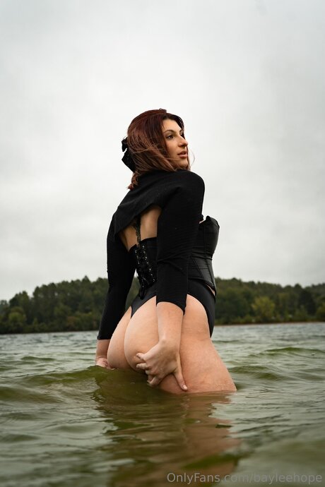 Bayleehope かわいいモデル 画像