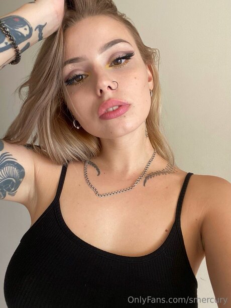 Sweetmercuryfree 可愛いモデル 写真