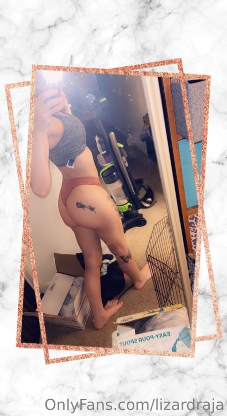 Lizardraja ポルノスター 写真