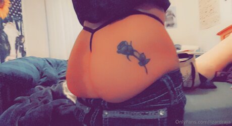 Lizardraja ポルノモデル 写真