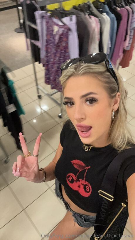 Michellescottexclusive 高品質のスター アーカイブ