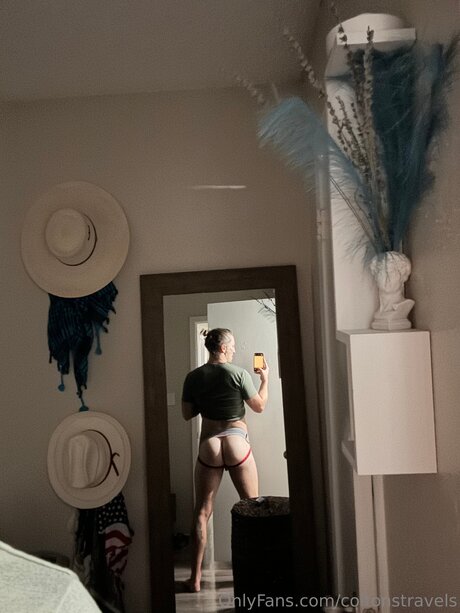 デカ尻ティーンオンリーファンズ ポルノグラフィック 画像