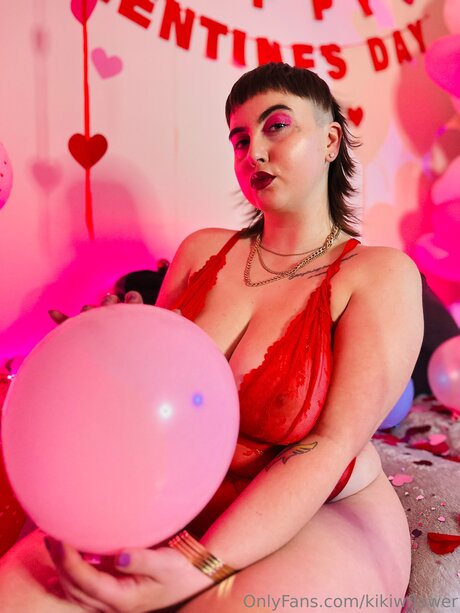 Kikiwflower セクシーなスター 写真