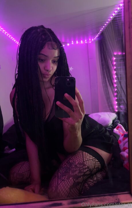 Star Tt 美しいポルノスター アーカイブ