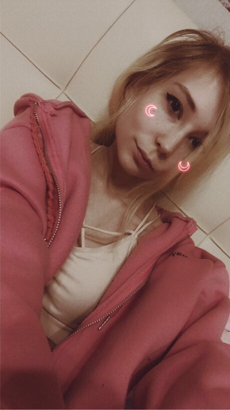 足 熟女 オンリーファンズ 無料セクシー 写真