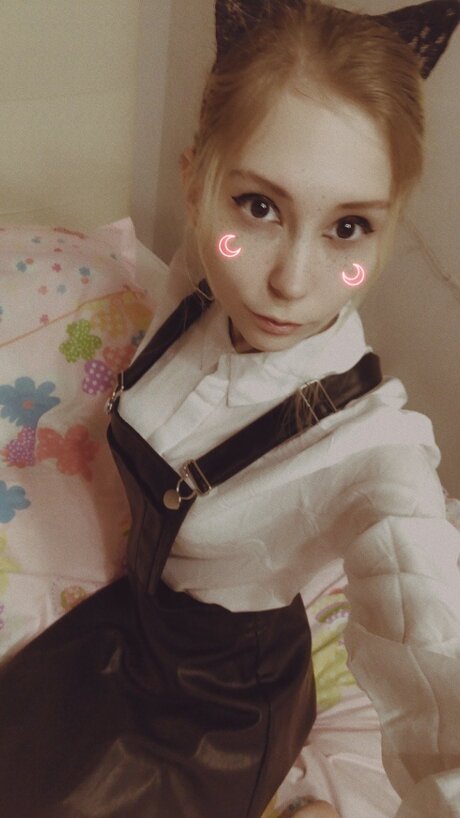 Evswezfree 独占スター 写真