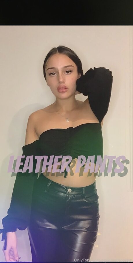 Stylemebrooklyn アート女優 写真