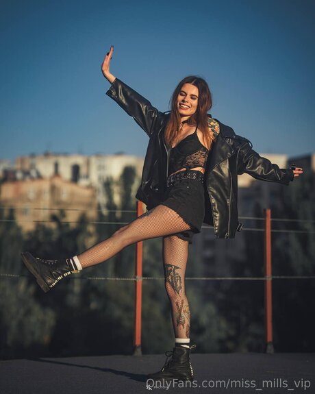 Miss Mills Vip セックスポルノスター 画像