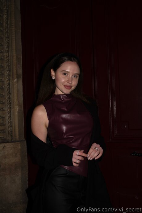 Viola S HDポルノスター 写真