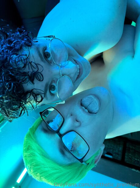 貞操帯オンリーファンズ トップ 写真