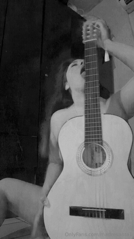 Madresanta1 xxxスター 画像