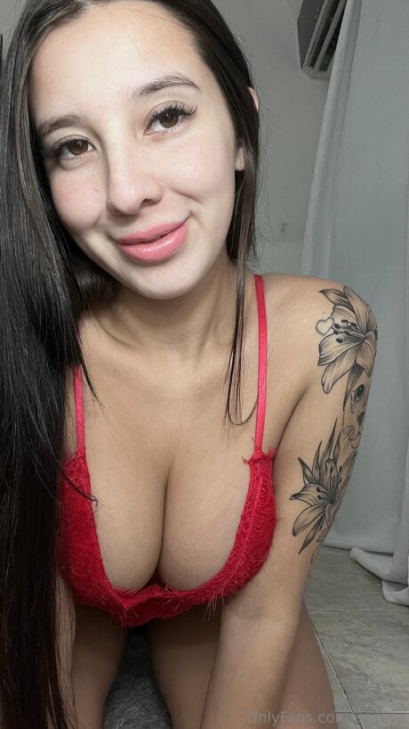 U219442991 エロティックなスター アーカイブ