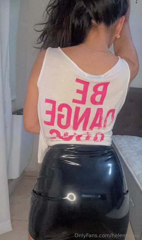 Helenmusic プロフィール写真